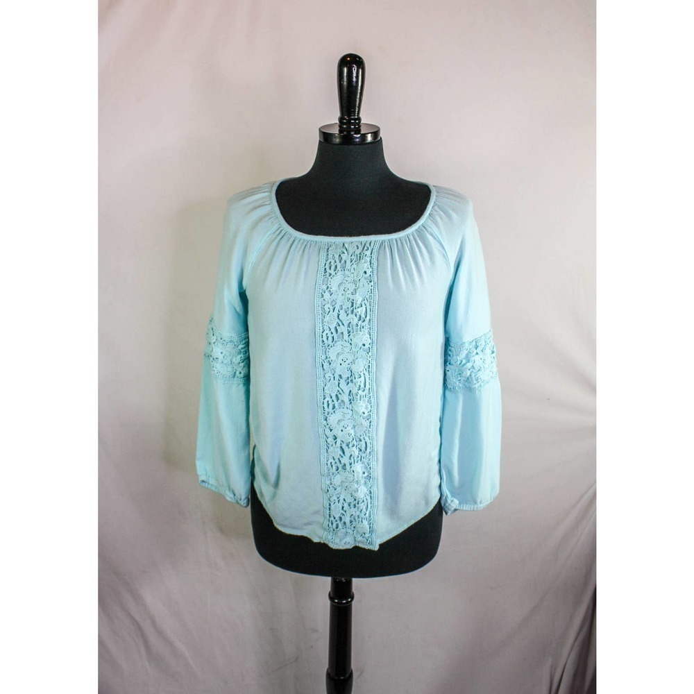 Lilly Pulitzer Top Crochet Detail Raglan Sleeves Light Blue Size XS